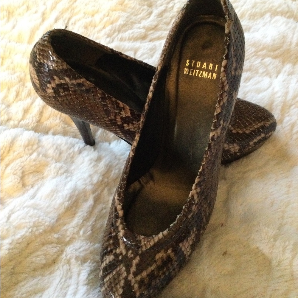 Stuart Weitzman Brown Snakeskin Heels